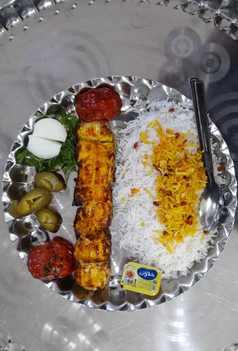 عکس دیزی سنگی و قرمه محلی اکبری