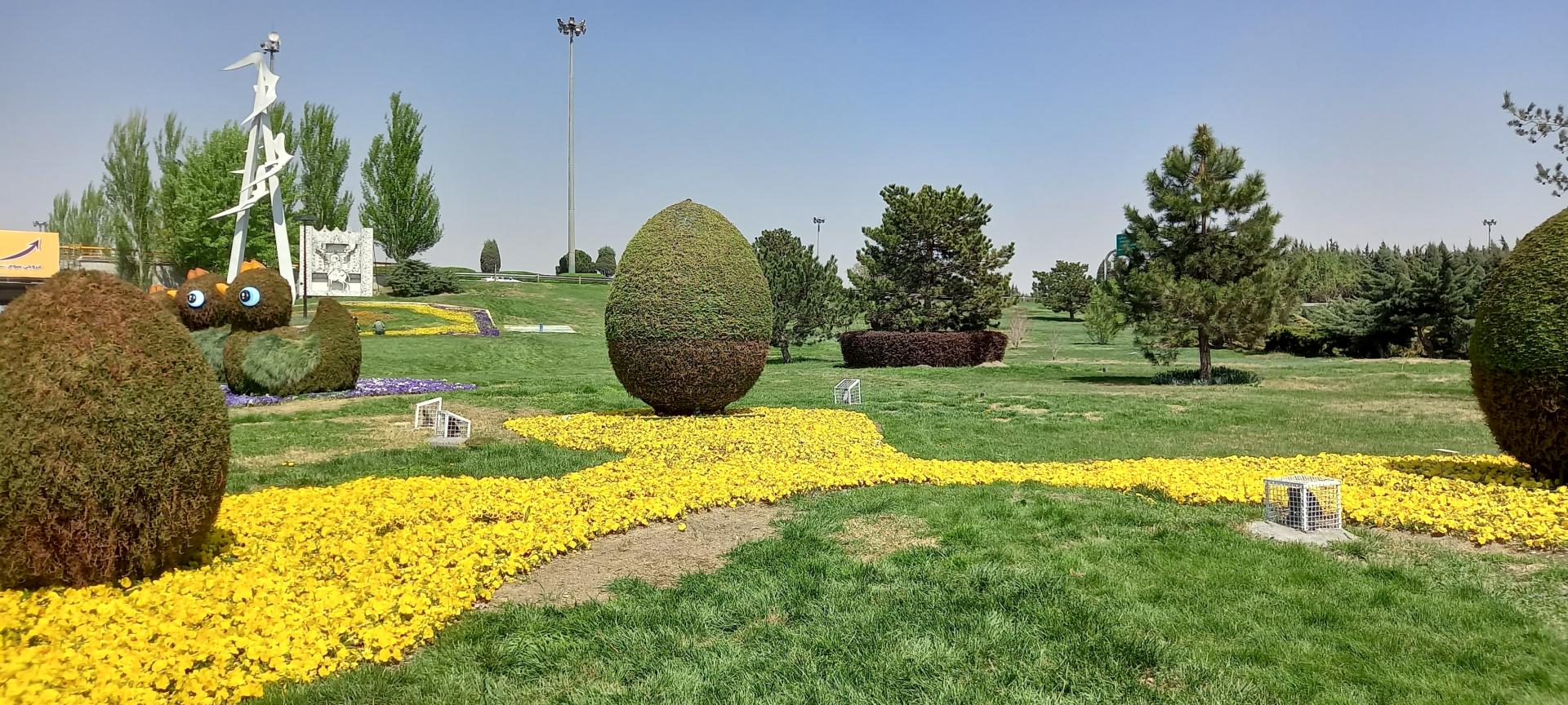 عکس تقاطع غیر همسطح قائم