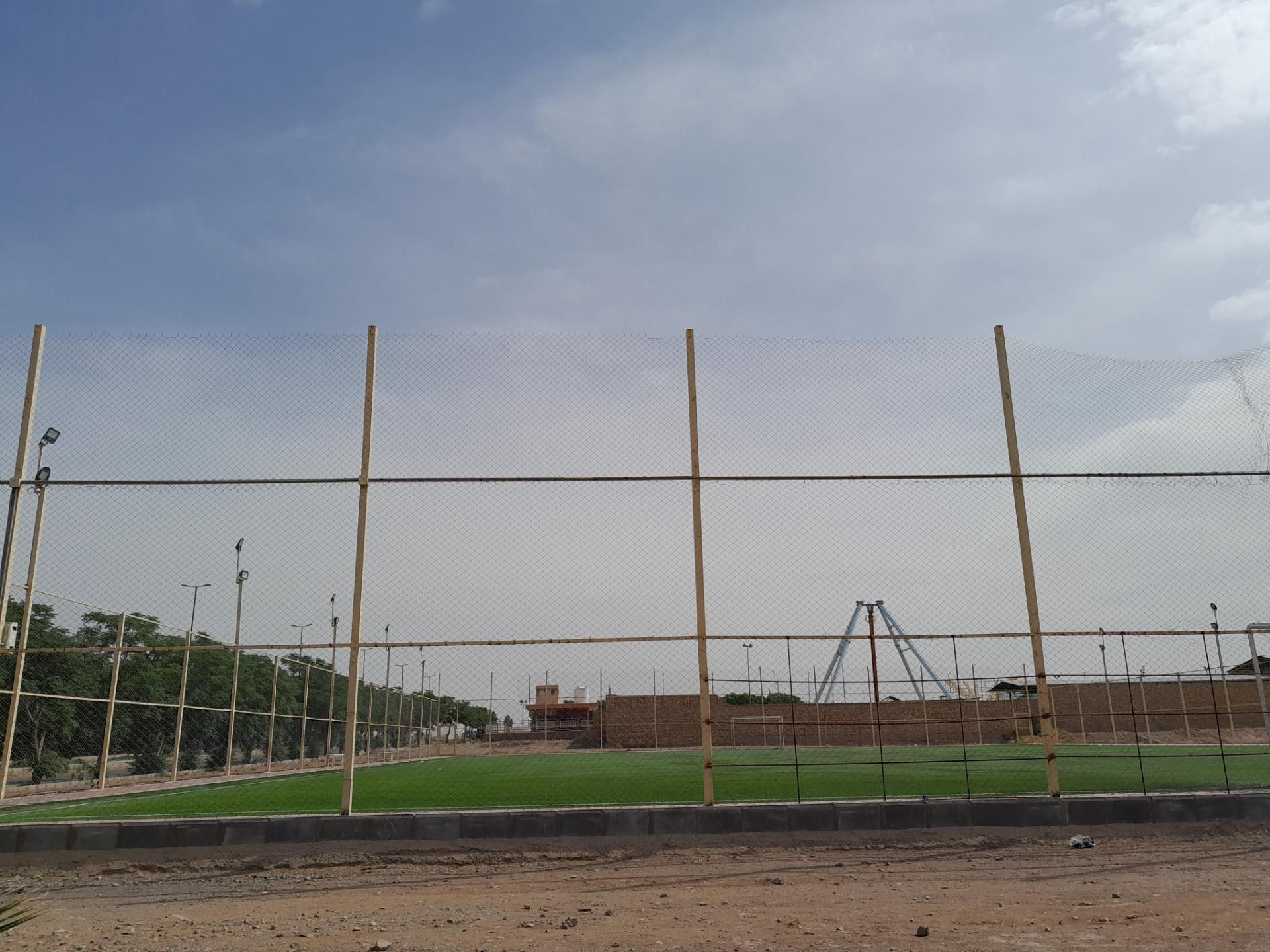 عکس زمین چمن مصنوعی 