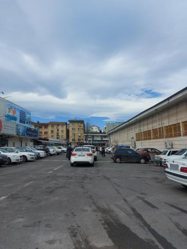 عکس پارکینگ فروشگاه اتکا 