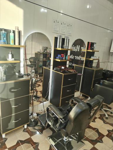 عکس کافه پیرایش امیر هیرکات