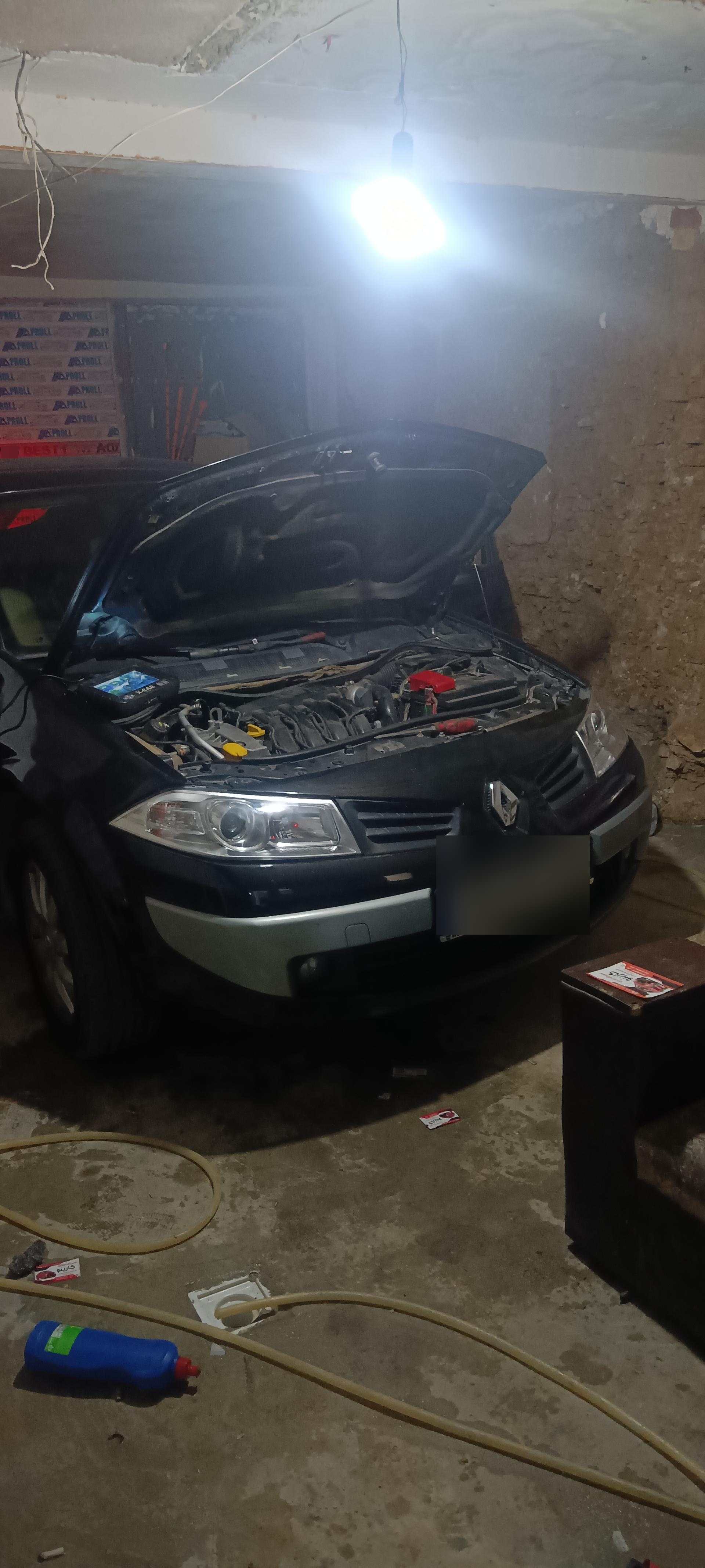 عکس کلینیک تعمیرگاهی تورین