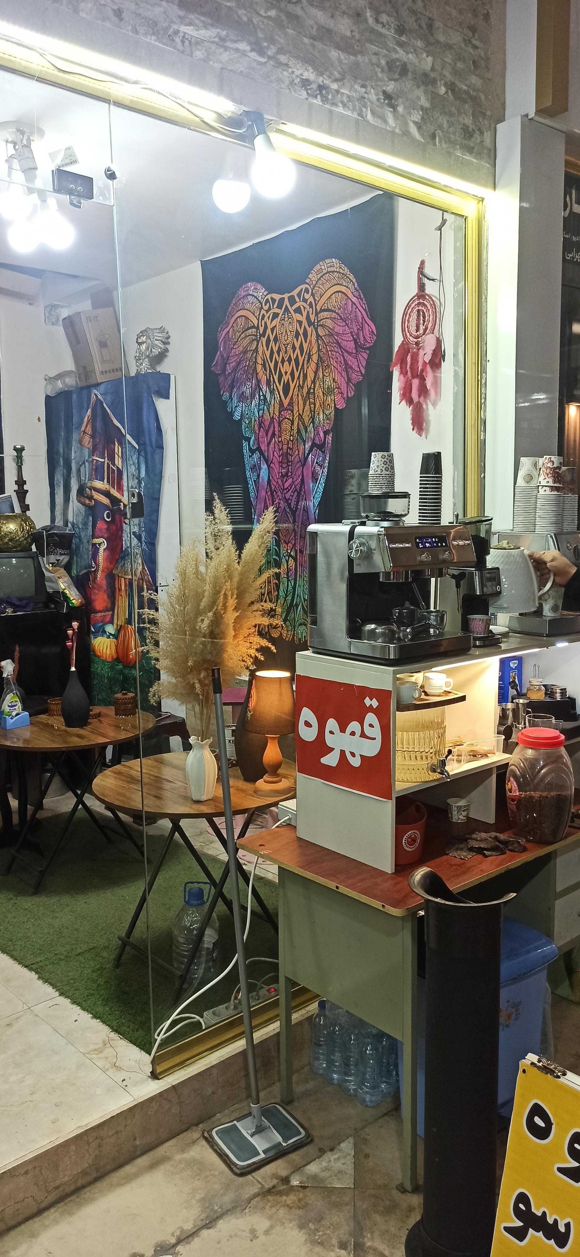 عکس کافه دایی رضا