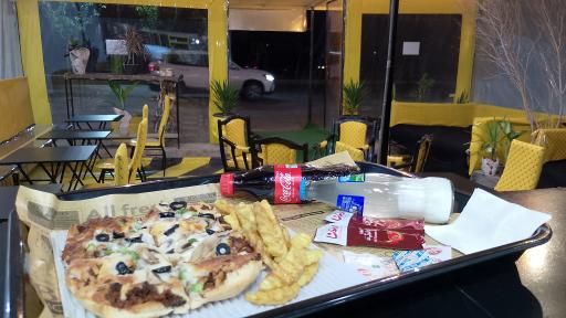 عکس کافه فست‌فود چرویچ 