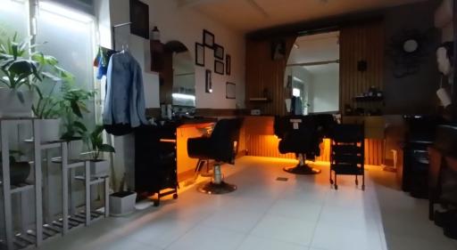 آرایشگاه مردانه معین کات