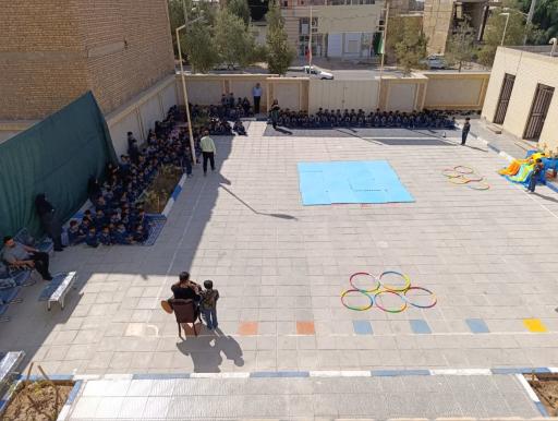 عکس دبستان دوره اول حاج علی دوان و فاطمه سلطانی