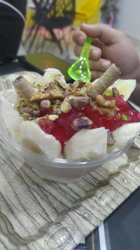 آبمیوه بستنی خان