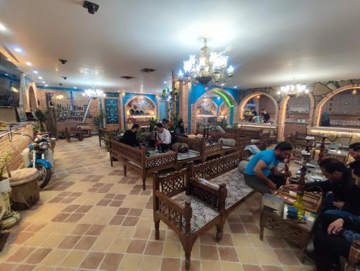 عکس سفره خانه عالیجناب