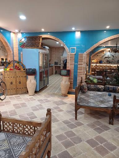 عکس سفره خانه عالیجناب