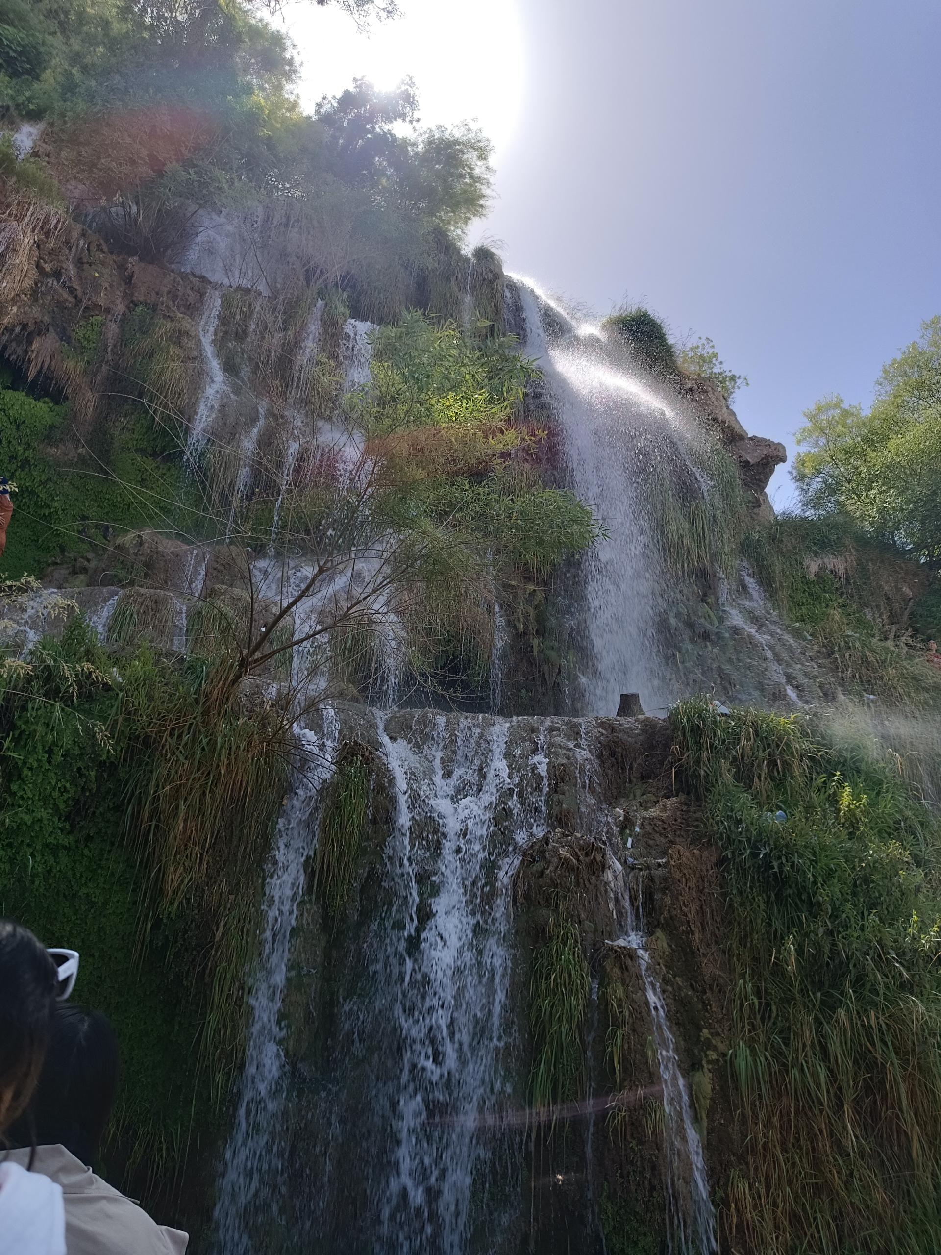 عکس آبشار نیاسر