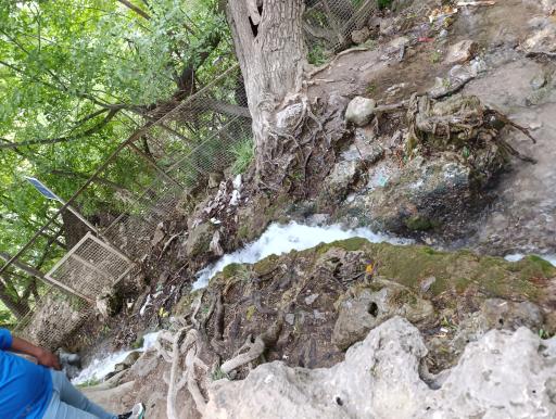 عکس آبشار نیاسر