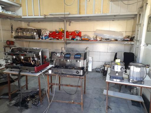 عکس تعمیرگاه دستگاه اسپروسو ساز الیزه