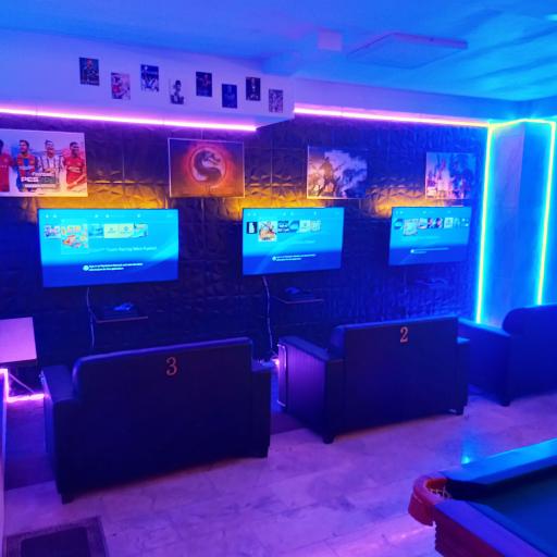 عکس کلوپ بیلیارد و گیم نت سیمرغ