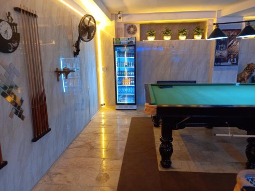 عکس کلوپ بیلیارد و گیم نت سیمرغ