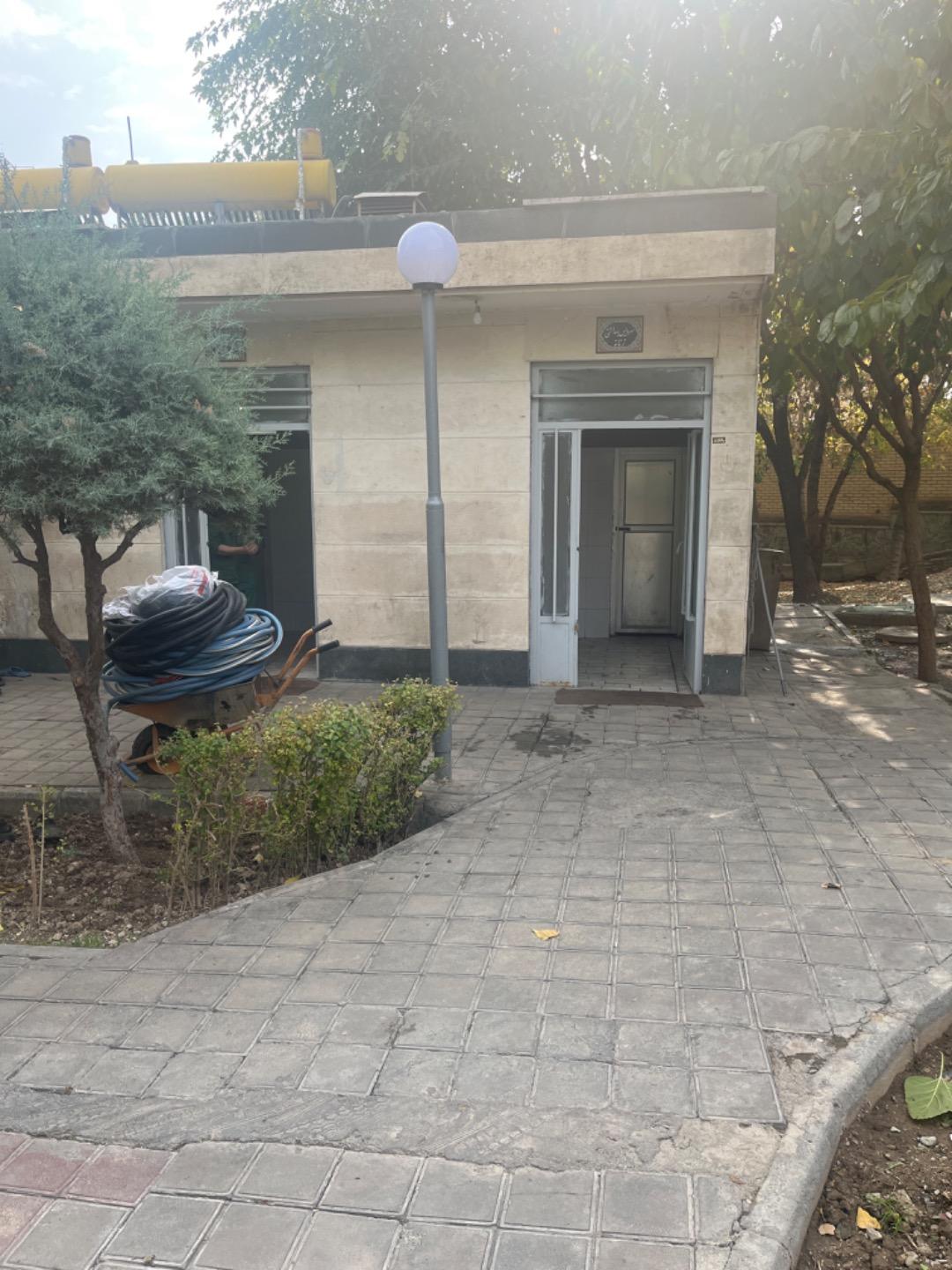 عکس سرویس بهداشتی بوستان مهتاب