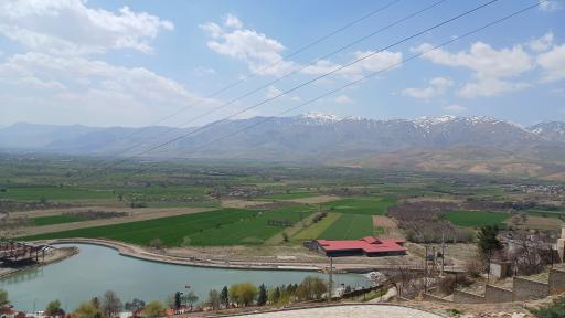 عکس دریاچه مصنوعی فدک