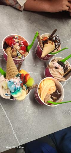 ماست بستنی یوگولند