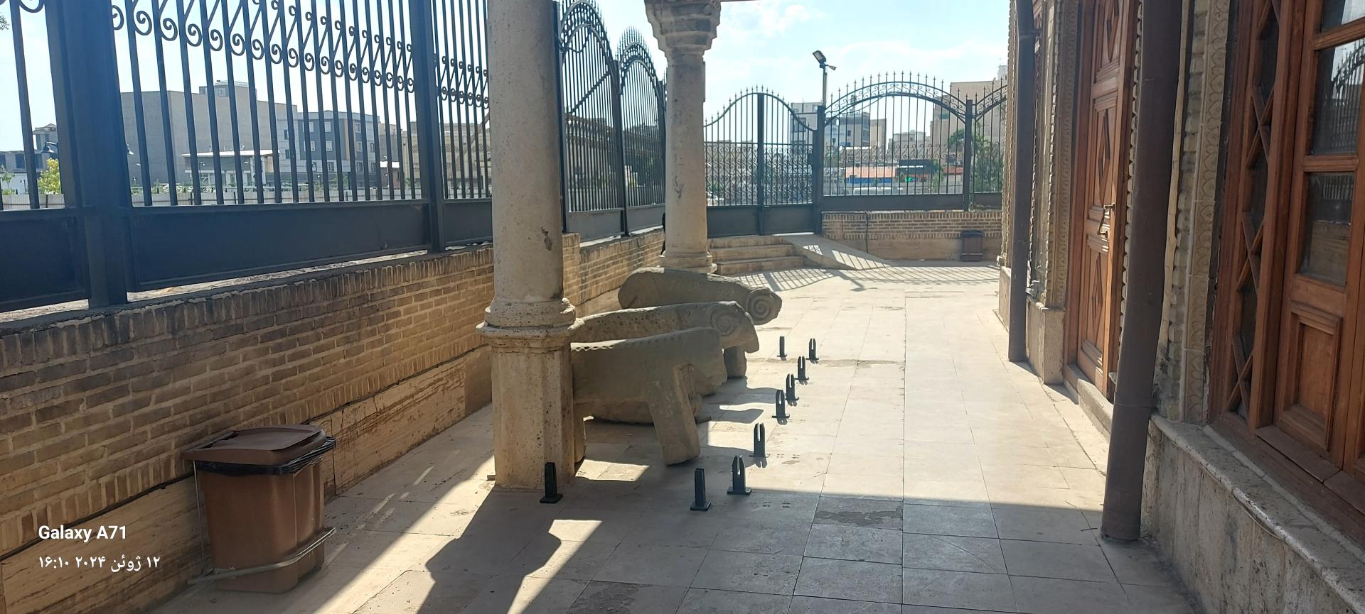 عکس موزه باستان شناسی و مردان نمکی