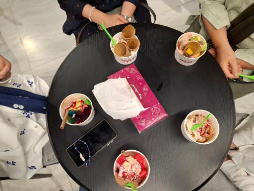 عکس ماست بستنی یوگولند