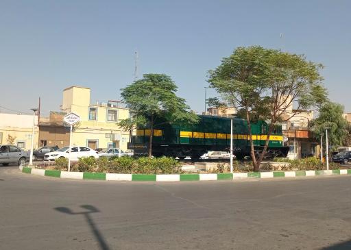 عکس ایستگاه راه آهن قم