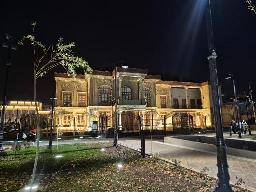 عکس موزه باستان شناسی و مردان نمکی