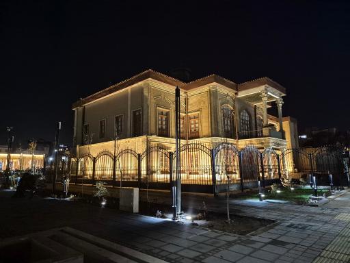 عکس موزه باستان شناسی و مردان نمکی