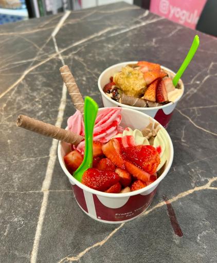 ماست بستنی یوگولند