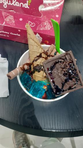 عکس ماست بستنی یوگولند