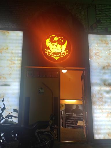 عکس باشگاه بدنسازی کربن