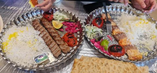 عکس رستوران چهار فصل