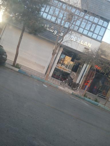 فروشگاه بزرگ برلن