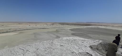 عکس کوه گل فشان تنگ