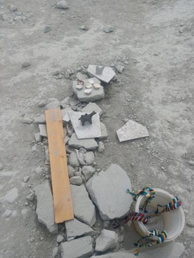 عکس کوه گل فشان تنگ