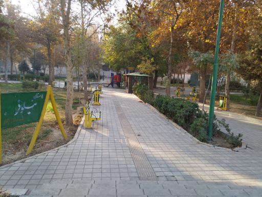 عکس بوستان نیلوفر