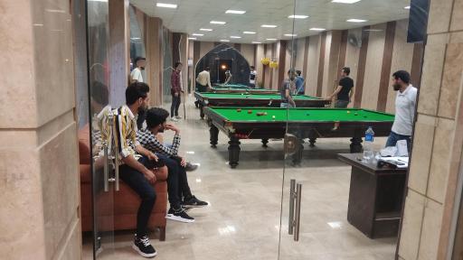 عکس باشگاه خانه بیلیارد