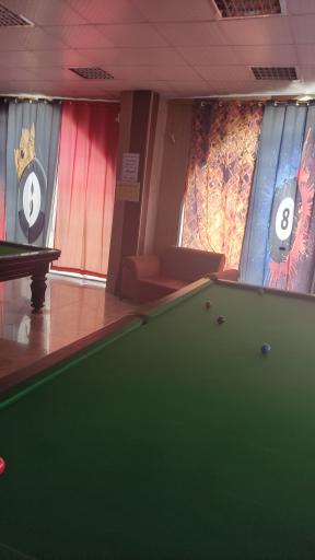 عکس باشگاه خانه بیلیارد
