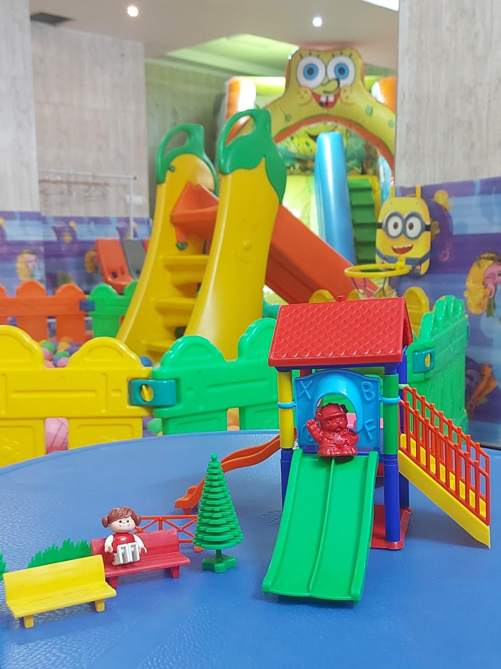 عکس خانه بازی شهر ستاره‌ها