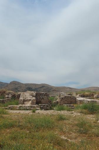 عکس طاق طویله