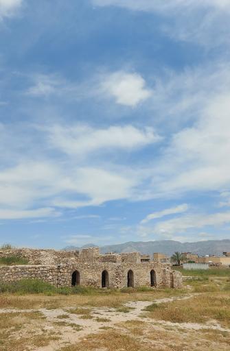 عکس طاق طویله