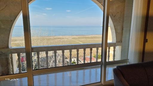 هتل آپارتمان ساحلی پارسا