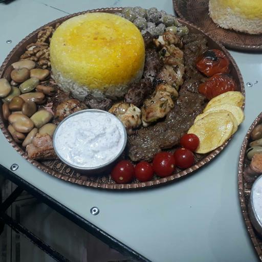 عکس رستوران ایران زمین