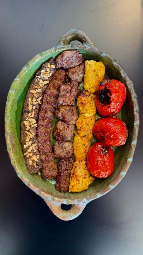 عکس رستوران حاج حاجی