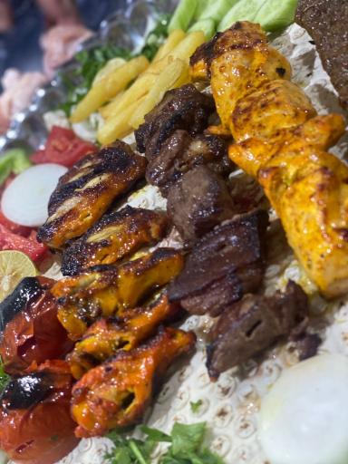 عکس هتل رستوران شاندیز