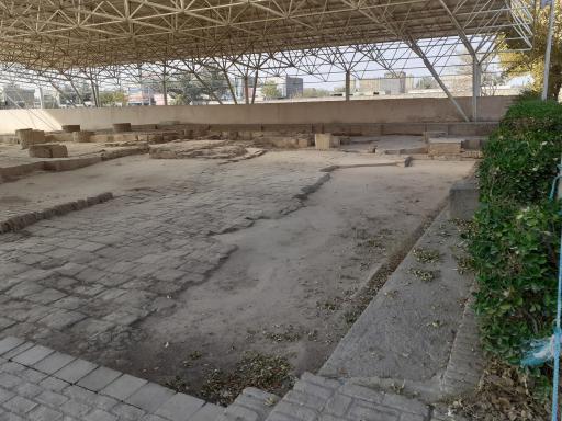 عکس مسجد و مدرسه تاریخی تابران