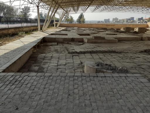 عکس مسجد و مدرسه تاریخی تابران