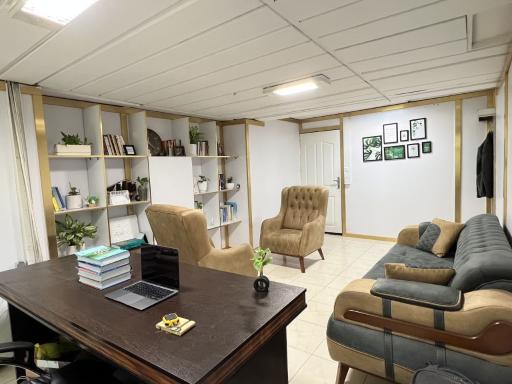 عکس کلینیک روانشناسی مشاوره و روانپزشکی نیک مایند