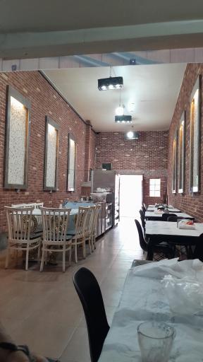 عکس چلو کبابی تاج محل