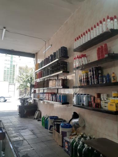 عکس تعویض روغنی و آپارت تیوپ و لاستیک آرین