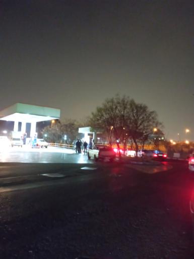 عکس پمپ بنزین عصر جدید شماره ۲۸۲