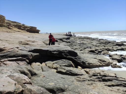 عکس ساحل صخره ای